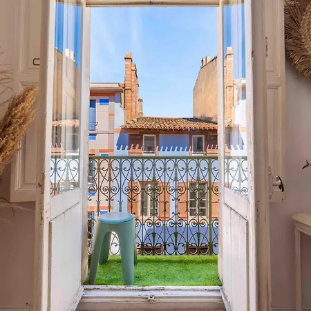 아파트 Le Petit Balcon De Verdun - Charme Francais, Central, Balcon, Equipe *