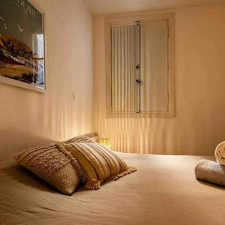 Le Petit Balcon De Verdun - Charme Francais, Central, Balcon, Equipe 아파트 *